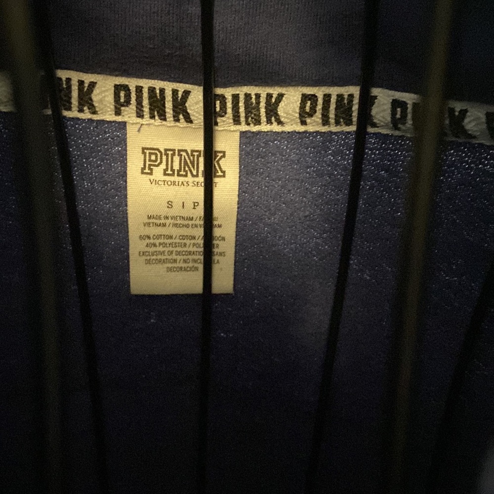 Victoria Secrets Pink pullover - Picture 3 of 5